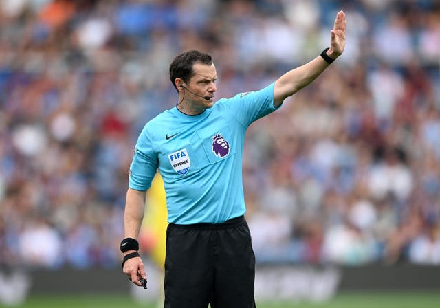 <p>Referee Darren England  </p>